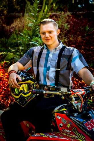 Seniorphoto1crtwm810gi